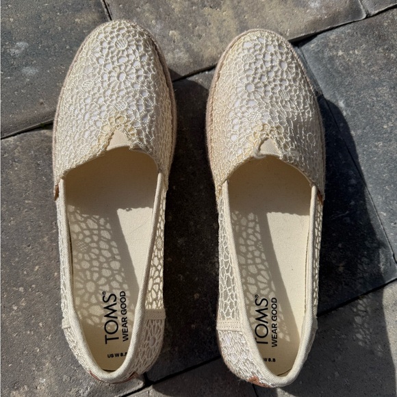 TOMS Women's Lace Espadrilles in Cream - Picture 6 of 6